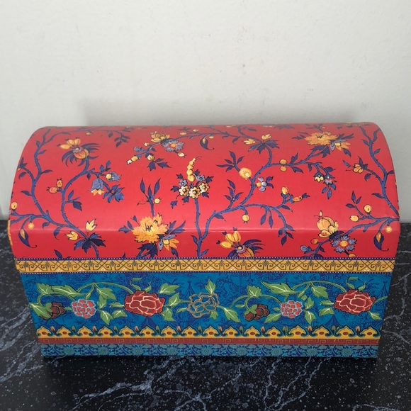 ✅SOLD Vintage 80’s punch studio ornate box with ta - Picture 3 of 9